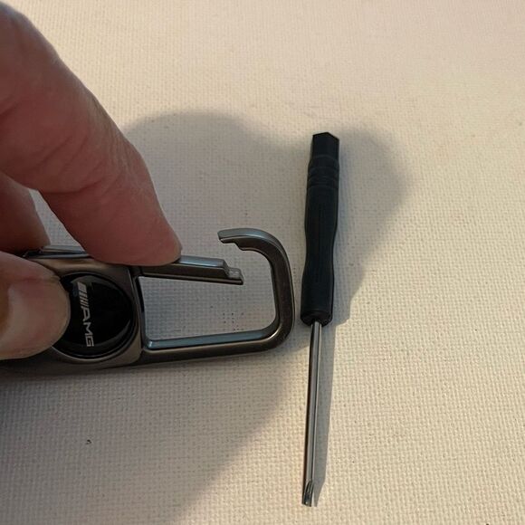 AMG Logo Key Fob Keychain in Metal NWT - Picture 3 of 5